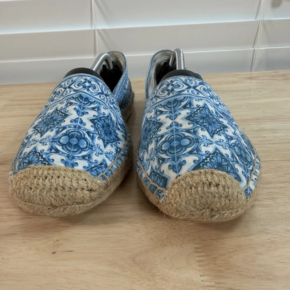 Brighton Bali Women's 9M Belina‎ Bali Print Canvas Espadrilles Blue Print NWBox